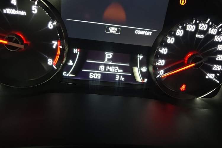 Used Honda Avancier 2017 370TURBO Four-Wheel Drive Prestige Edition Odometer Close Up