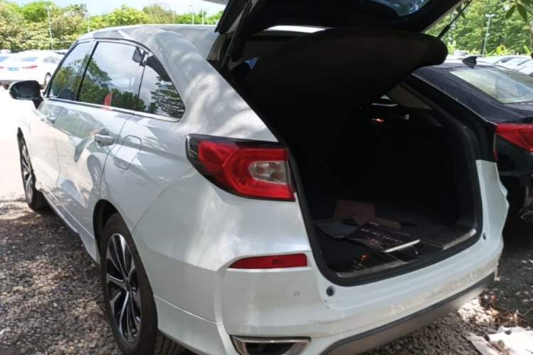 Used Honda Avancier 2017 240TURBO Two-Wheel Drive Premium Edition Rear Left 45 Deg