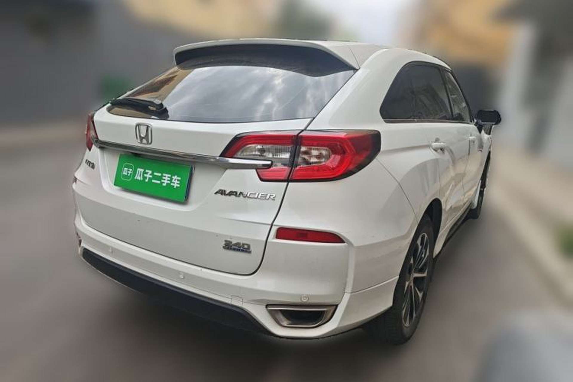 Used Honda Avancier 2017 240TURBO Two-Wheel Drive Elite Edition Rear Right 45 Deg