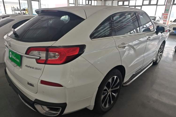 Used Honda Avancier 2017 240TURBO Two-Wheel Drive Premium Edition Rear Right 45 Deg