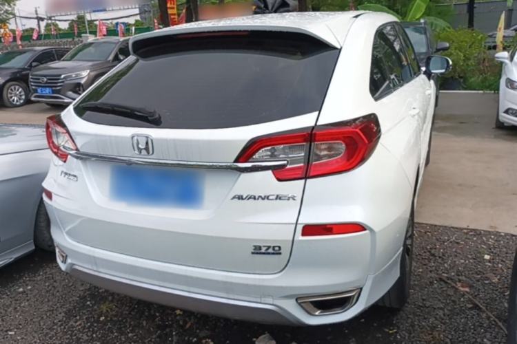 Used Honda Avancier 2017 370TURBO 2WD Luxury Edition Rear Right 45 Deg