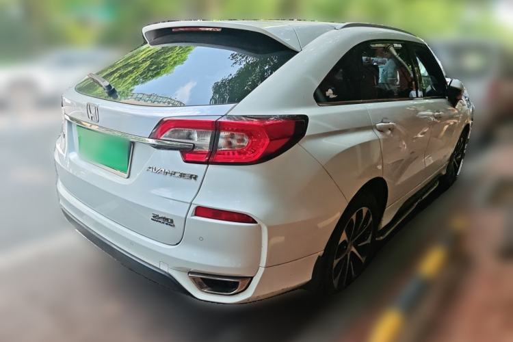Used Honda Avancier 2017 240TURBO Two-Wheel Drive Premium Edition Rear Right 45 Deg