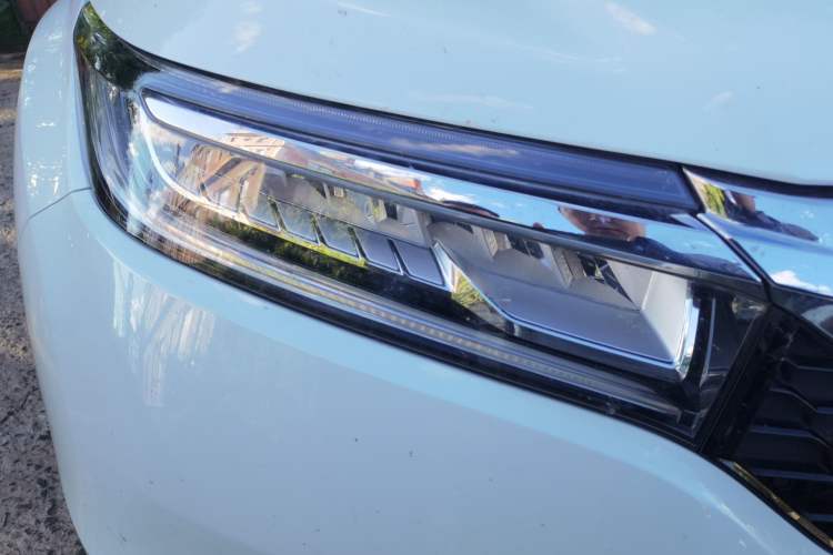 Used Honda Avancier 2017 240TURBO Two-Wheel Drive Premium Edition Right Front Headlight