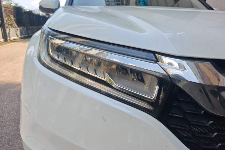 Used Honda Avancier 2017 240TURBO Two-Wheel Drive Premium Edition Right Front Headlight