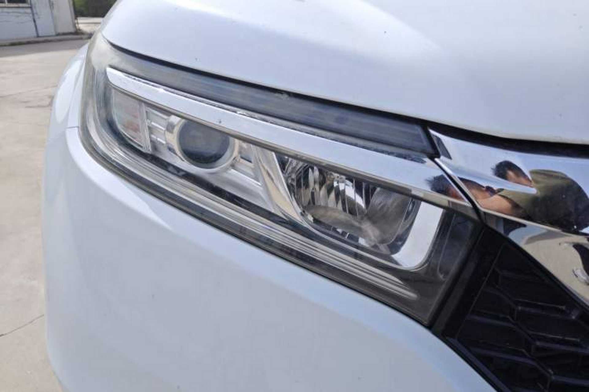 Used Honda Avancier 2017 240TURBO Two-Wheel Drive Elite Edition Right Front Headlight