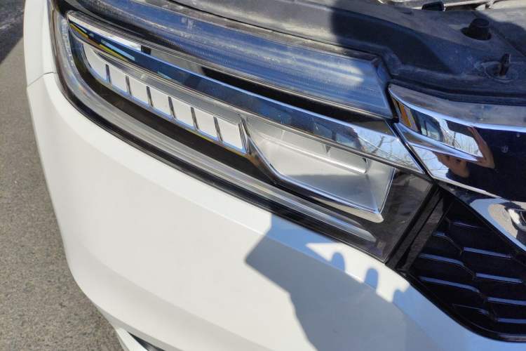 Used Honda Avancier 2017 370TURBO 2WD Luxury Edition Right Front Headlight