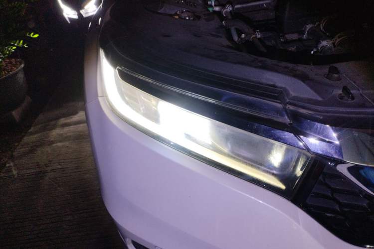 Used Honda Avancier 2017 240TURBO Two-Wheel Drive Elite Edition Right Front Headlight