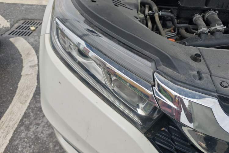 Used Honda Avancier 2017 240TURBO Two-Wheel Drive Luxury Edition Right Front Headlight