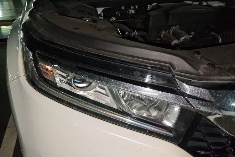 Used Honda Avancier 2017 240TURBO Two-Wheel Drive Luxury Edition Right Front Headlight
