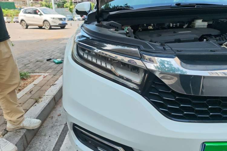Used Honda Avancier 2017 370TURBO 2WD Luxury Edition Right Front Headlight