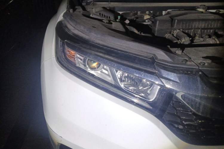 Used Honda Avancier 2017 240TURBO Two-Wheel Drive Elite Edition Right Front Headlight