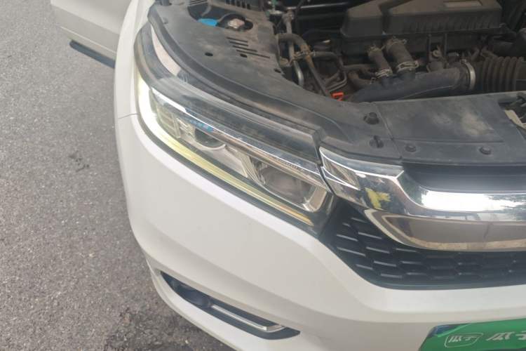 Used Honda Avancier 2017 240TURBO Two-Wheel Drive Luxury Edition Right Front Headlight