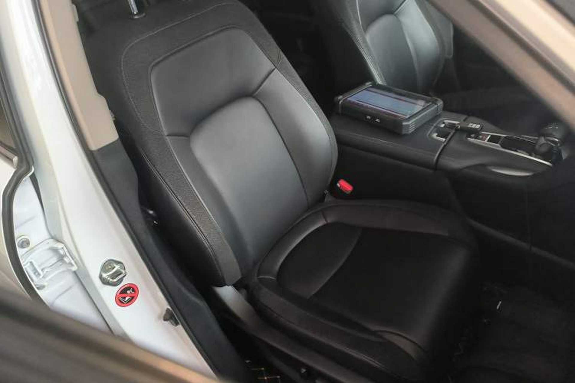 Used Honda Avancier 2017 240TURBO Two-Wheel Drive Premium Edition Right Front Seat