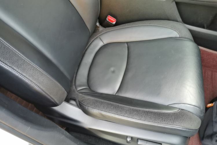 Used Honda Avancier 2017 240TURBO Two-Wheel Drive Luxury Edition Right Front Seat
