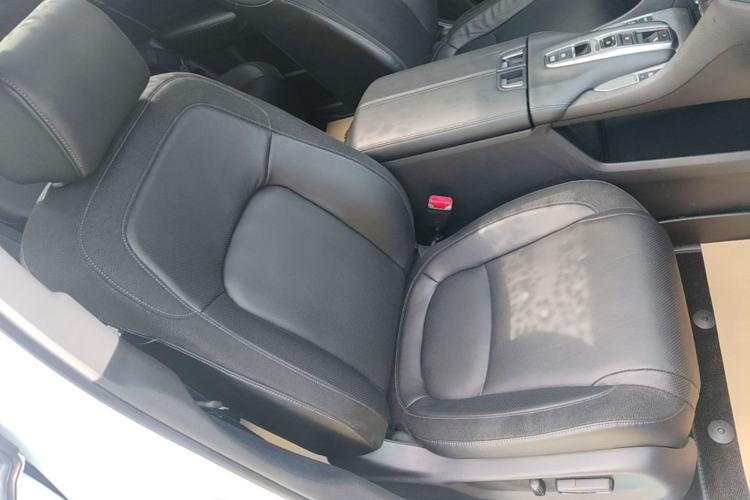 Used Honda Avancier 2017 370TURBO Four-Wheel Drive Prestige Edition Right Front Seat