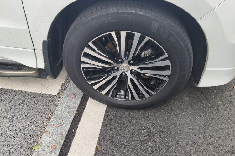 Used Honda Avancier 2017 370TURBO Four-Wheel Drive Prestige Edition Right Front Wheel Hub
