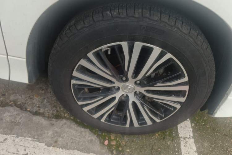 Used Honda Avancier 2017 370TURBO 2WD Luxury Edition Right Front Wheel Hub