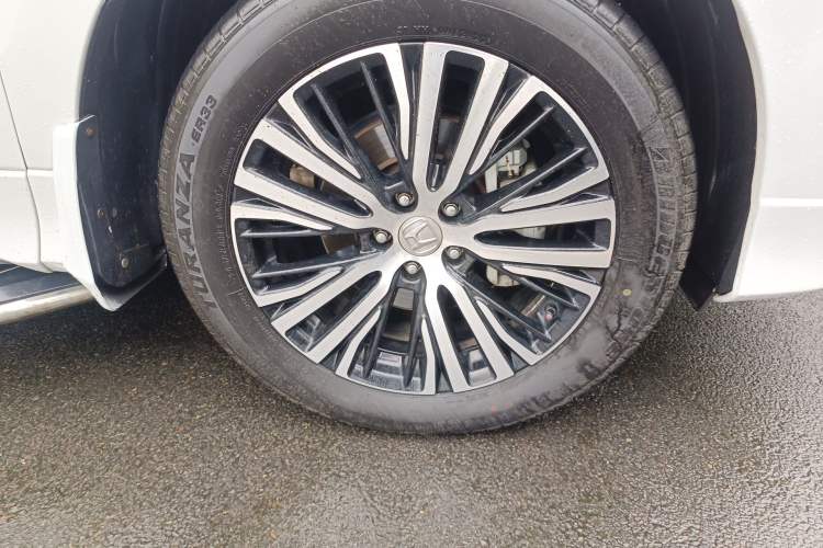 Used Honda Avancier 2017 370TURBO 2WD Luxury Edition Right Front Wheel Hub