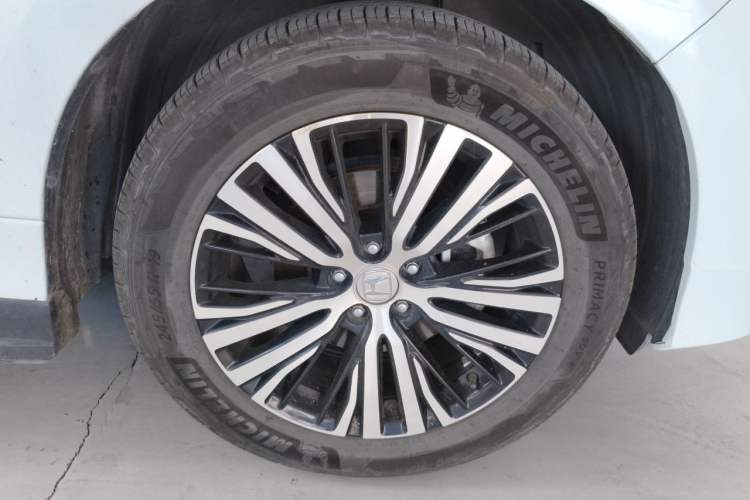 Used Honda Avancier 2017 370TURBO 2WD Luxury Edition Right Front Wheel Hub
