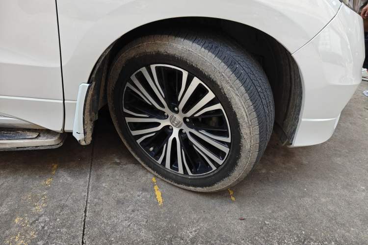 Used Honda Avancier 2017 370TURBO 2WD Luxury Edition Right Front Wheel Hub