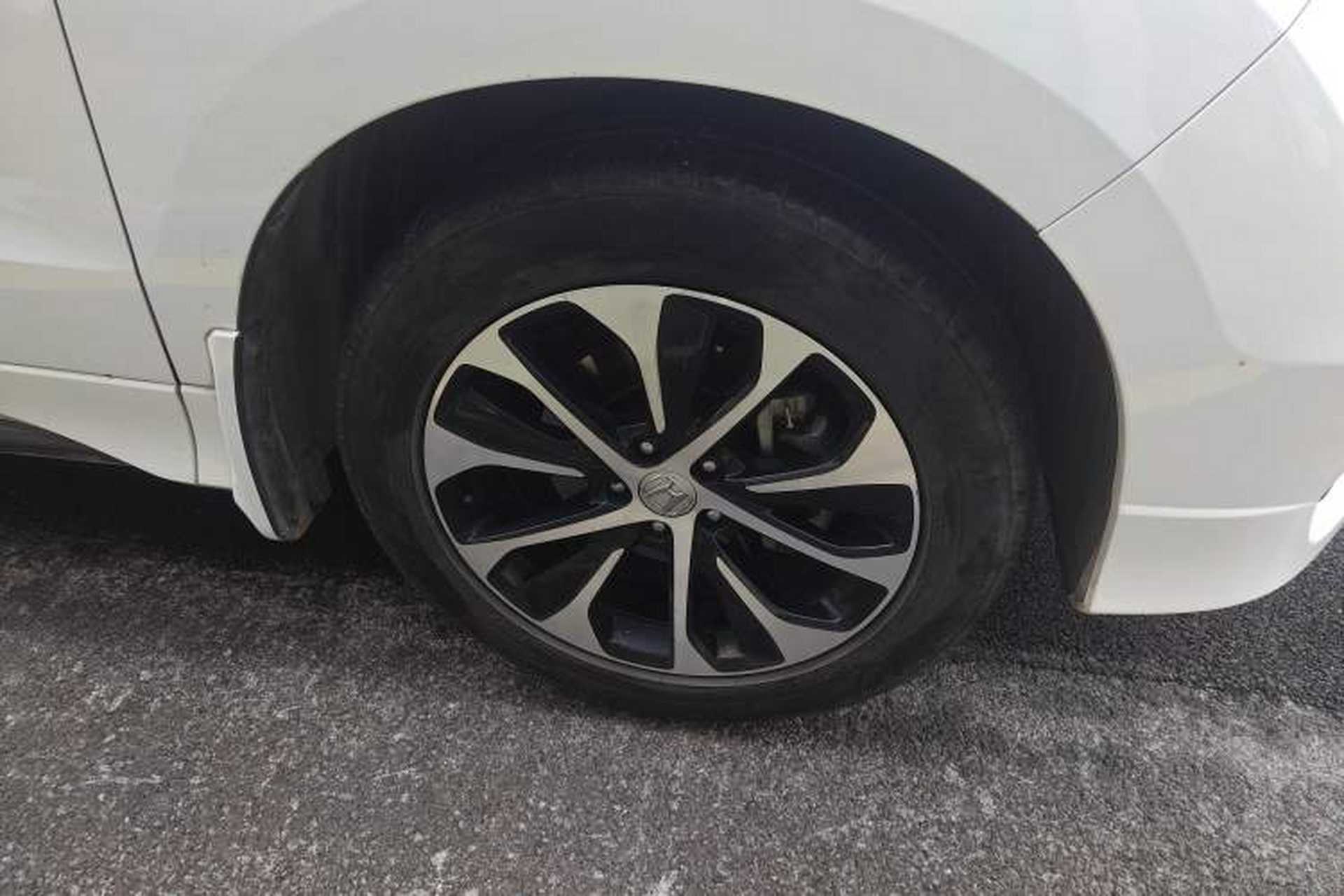 Used Honda Avancier 2017 240TURBO Two-Wheel Drive Luxury Edition Right Front Wheel Hub