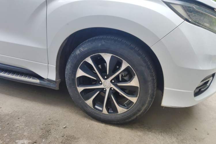 Used Honda Avancier 2017 240TURBO Two-Wheel Drive Premium Edition Right Front Wheel Hub