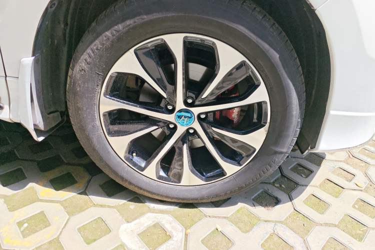 Used Honda Avancier 2017 240TURBO Two-Wheel Drive Comfort Version Right Front Wheel Hub