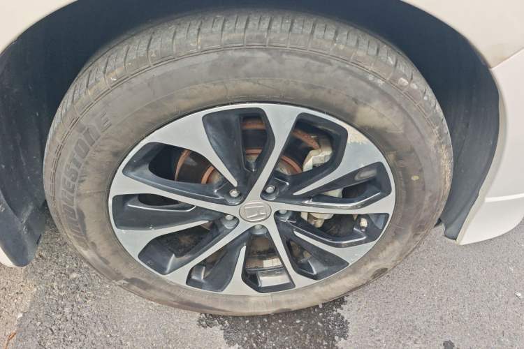 Used Honda Avancier 2017 240TURBO Two-Wheel Drive Comfort Version Right Front Wheel Hub
