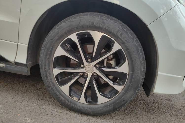 Used Honda Avancier 2017 240TURBO Two-Wheel Drive Luxury Edition Right Front Wheel Hub