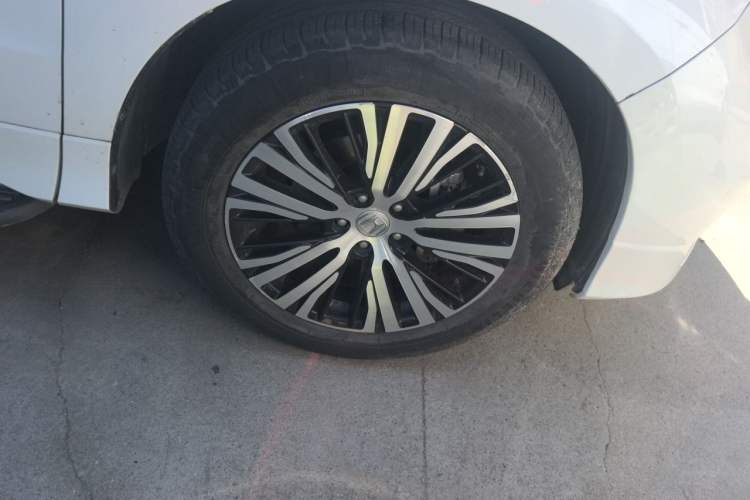 Used Honda Avancier 2017 370TURBO Four-Wheel Drive Supreme Edition Right Front Wheel Hub