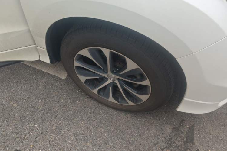 Used Honda Avancier 2017 240TURBO Two-Wheel Drive Luxury Edition Right Front Wheel Hub