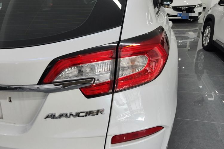 Used Honda Avancier 2017 370TURBO 2WD Luxury Edition Right Rear Taillight