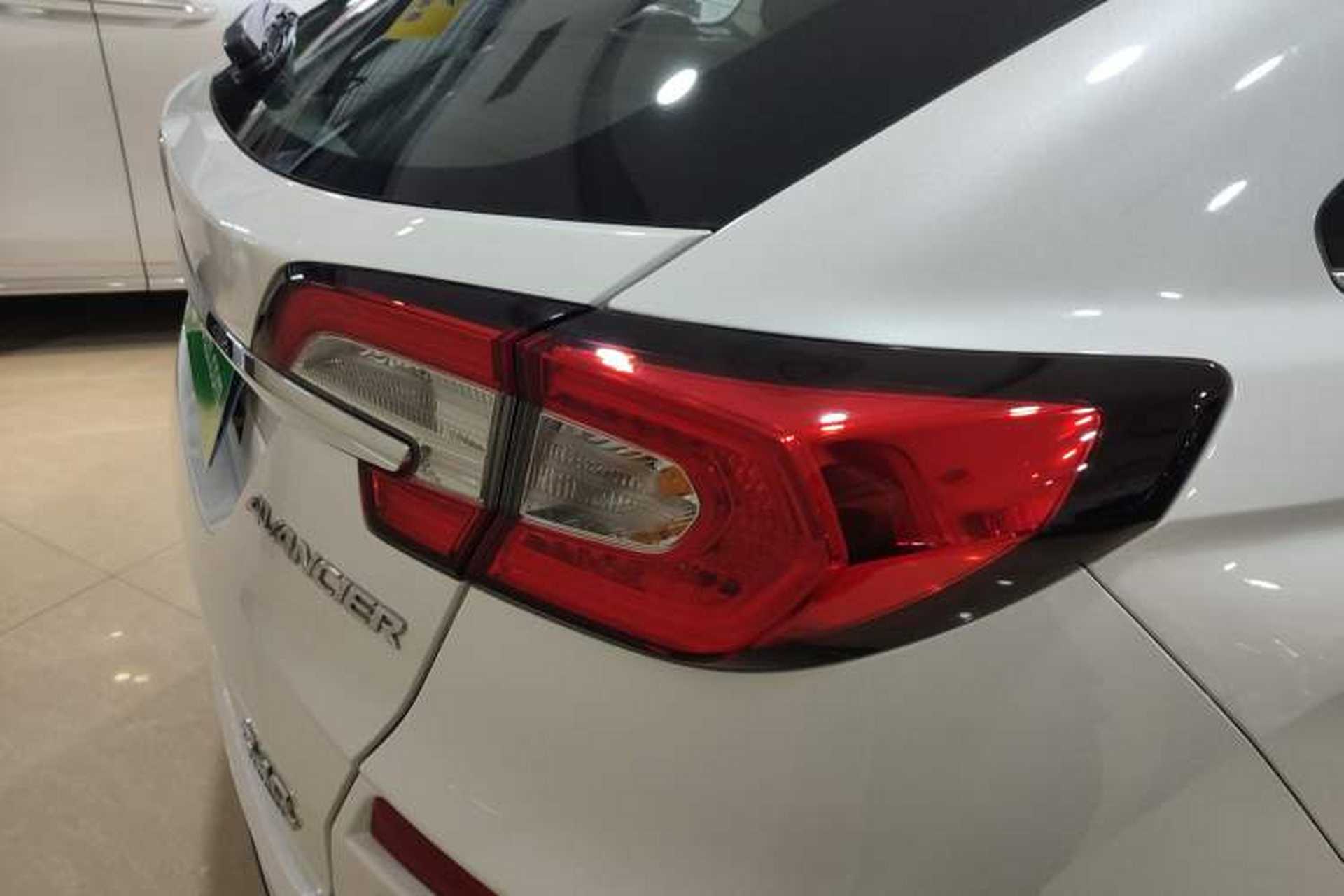 Used Honda Avancier 2017 240TURBO Two-Wheel Drive Elite Edition Right Rear Taillight