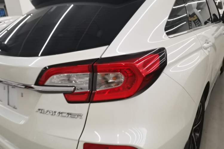 Used Honda Avancier 2017 240TURBO Two-Wheel Drive Premium Edition Right Rear Taillight
