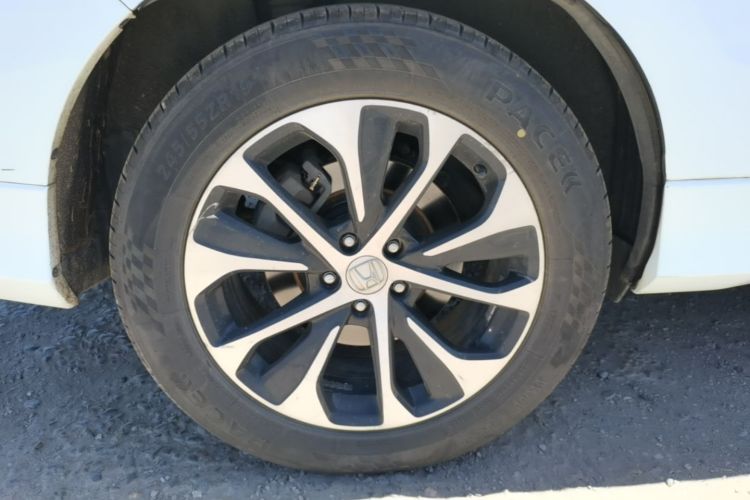 Used Honda Avancier 2017 240TURBO Two-Wheel Drive Luxury Edition Right Rear Wheel Hub