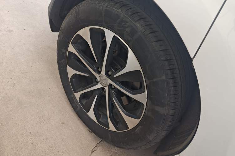 Used Honda Avancier 2017 240TURBO Two-Wheel Drive Comfort Version Right Rear Wheel Hub