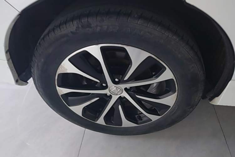 Used Honda Avancier 2017 240TURBO Two-Wheel Drive Comfort Version Right Rear Wheel Hub