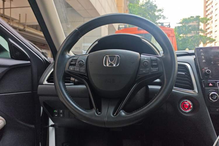 Used Honda Avancier 2017 240TURBO Two-Wheel Drive Premium Edition Steering Wheel