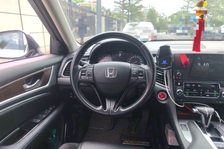 Used Honda Avancier 2017 240TURBO Two-Wheel Drive Premium Edition Steering Wheel