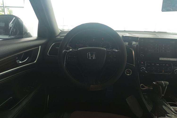 Used Honda Avancier 2017 240TURBO Two-Wheel Drive Premium Edition Steering Wheel