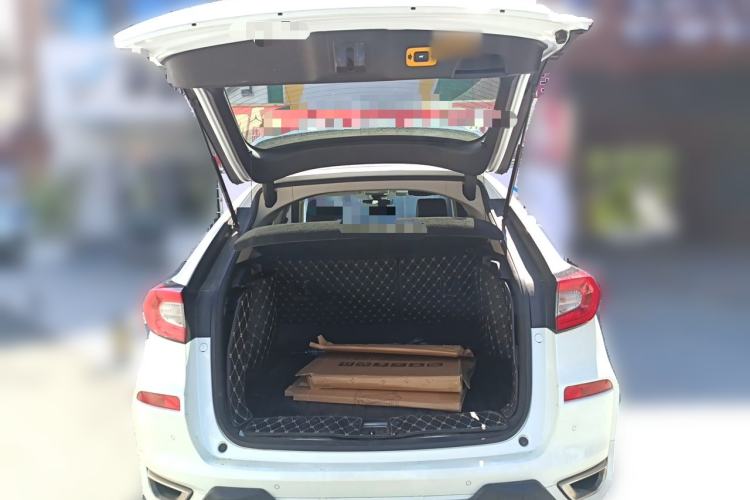 Used Honda Avancier 2017 240TURBO Two-Wheel Drive Premium Edition Trunk