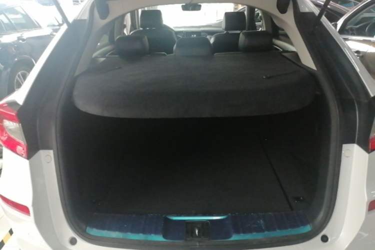 Used Honda Avancier 2017 370TURBO Four-Wheel Drive Prestige Edition Trunk