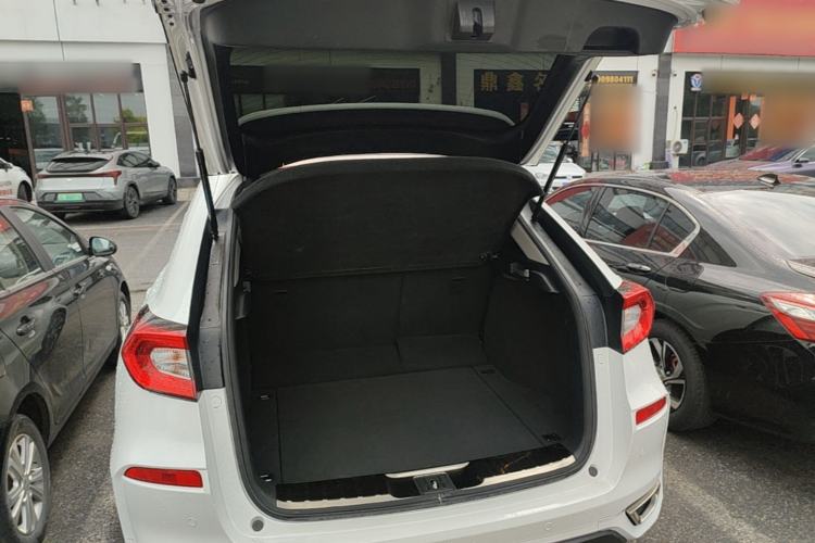 Used Honda Avancier 2017 240TURBO Two-Wheel Drive Elite Edition Trunk