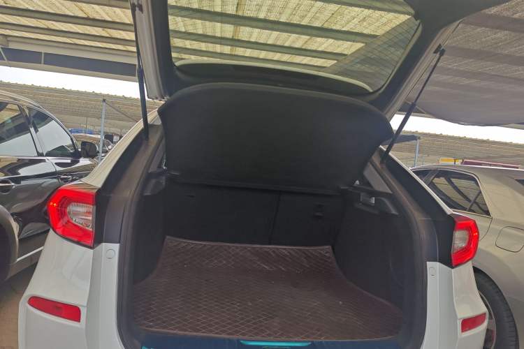 Used Honda Avancier 2017 240TURBO Two-Wheel Drive Comfort Version Trunk