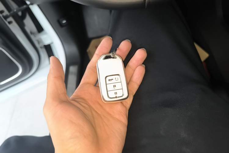 Used Honda Avancier 2017 240TURBO Two-Wheel Drive Luxury Edition Vehicle Key