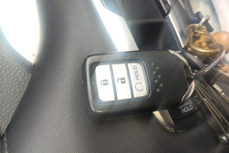 Used Honda Avancier 2017 240TURBO Two-Wheel Drive Luxury Edition Vehicle Key
