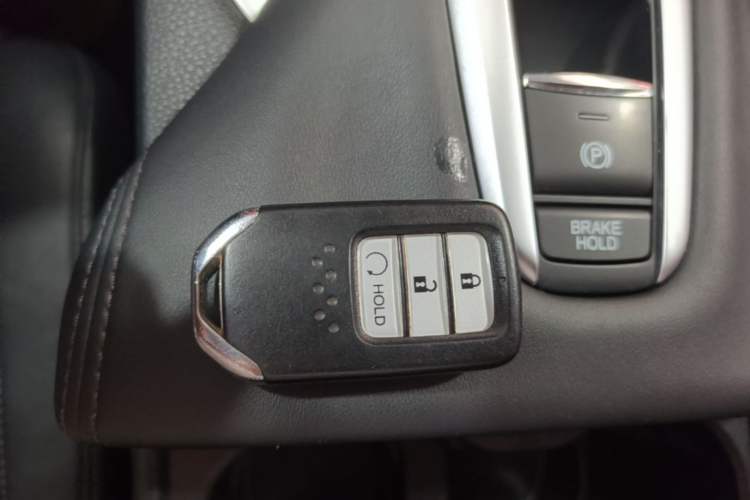 Used Honda Avancier 2017 240TURBO Two-Wheel Drive Elite Edition Vehicle Key