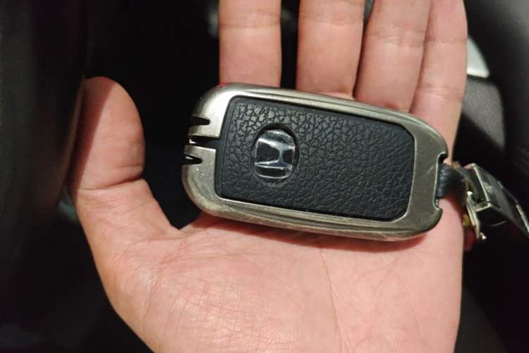 Used Honda Avancier 2017 240TURBO Two-Wheel Drive Comfort Version Vehicle Key