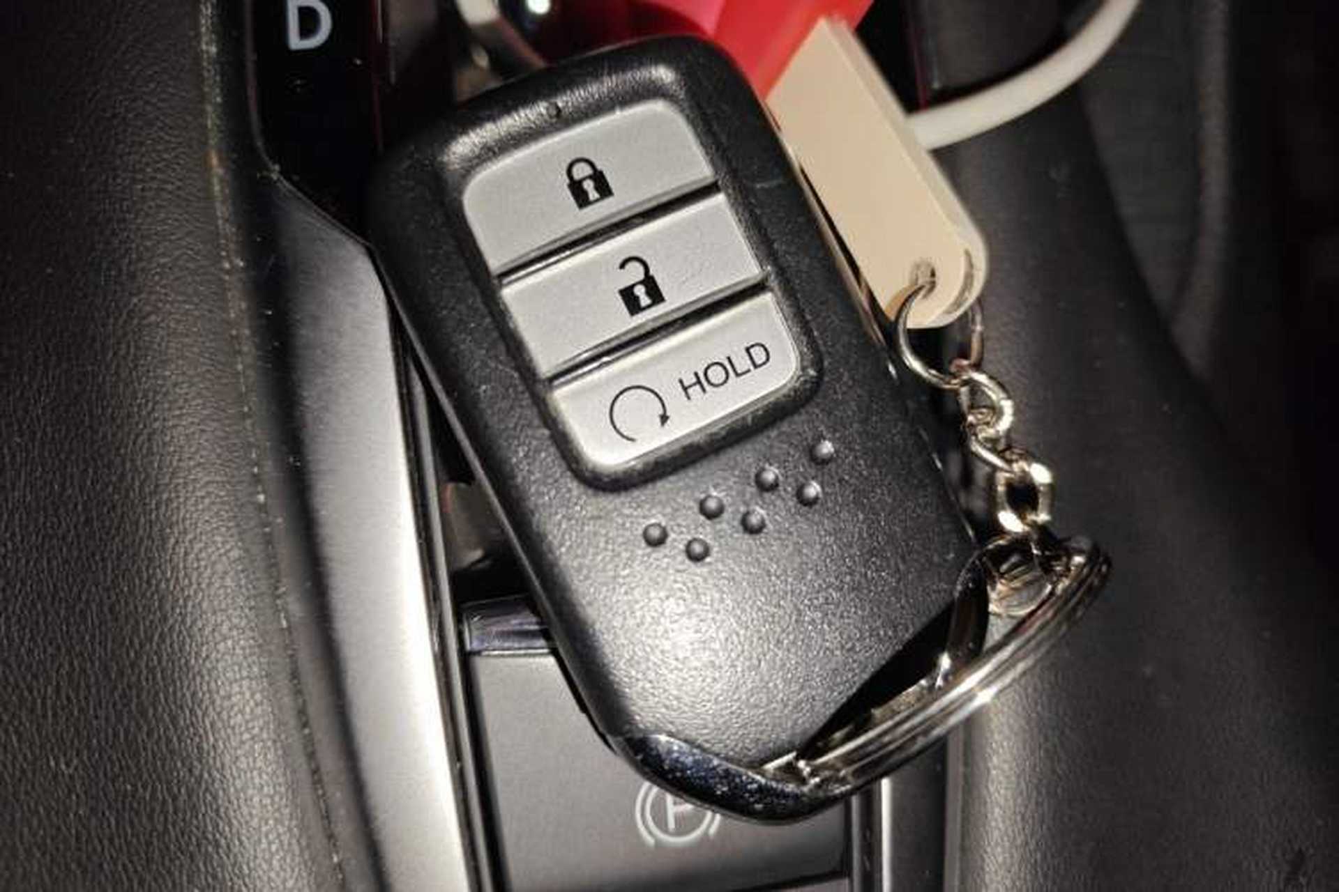Used Honda Avancier 2017 240TURBO Two-Wheel Drive Luxury Edition Vehicle Key