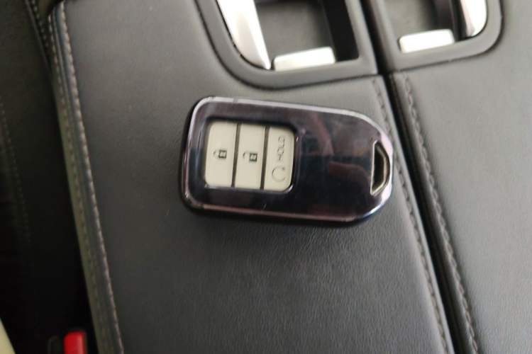 Used Honda Avancier 2017 240TURBO Two-Wheel Drive Comfort Version Vehicle Key